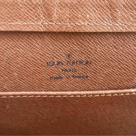 Louis Vuitton Authentic Monogram Orsay Clutch/ Crossbody - Picture 7 of 12